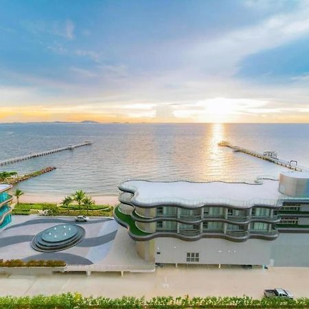 Symphony Of The Sea Hotel Bangsaen Εξωτερικό φωτογραφία