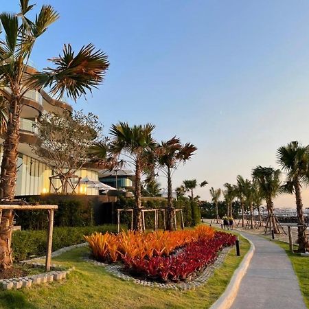 Symphony Of The Sea Hotel Bangsaen Εξωτερικό φωτογραφία
