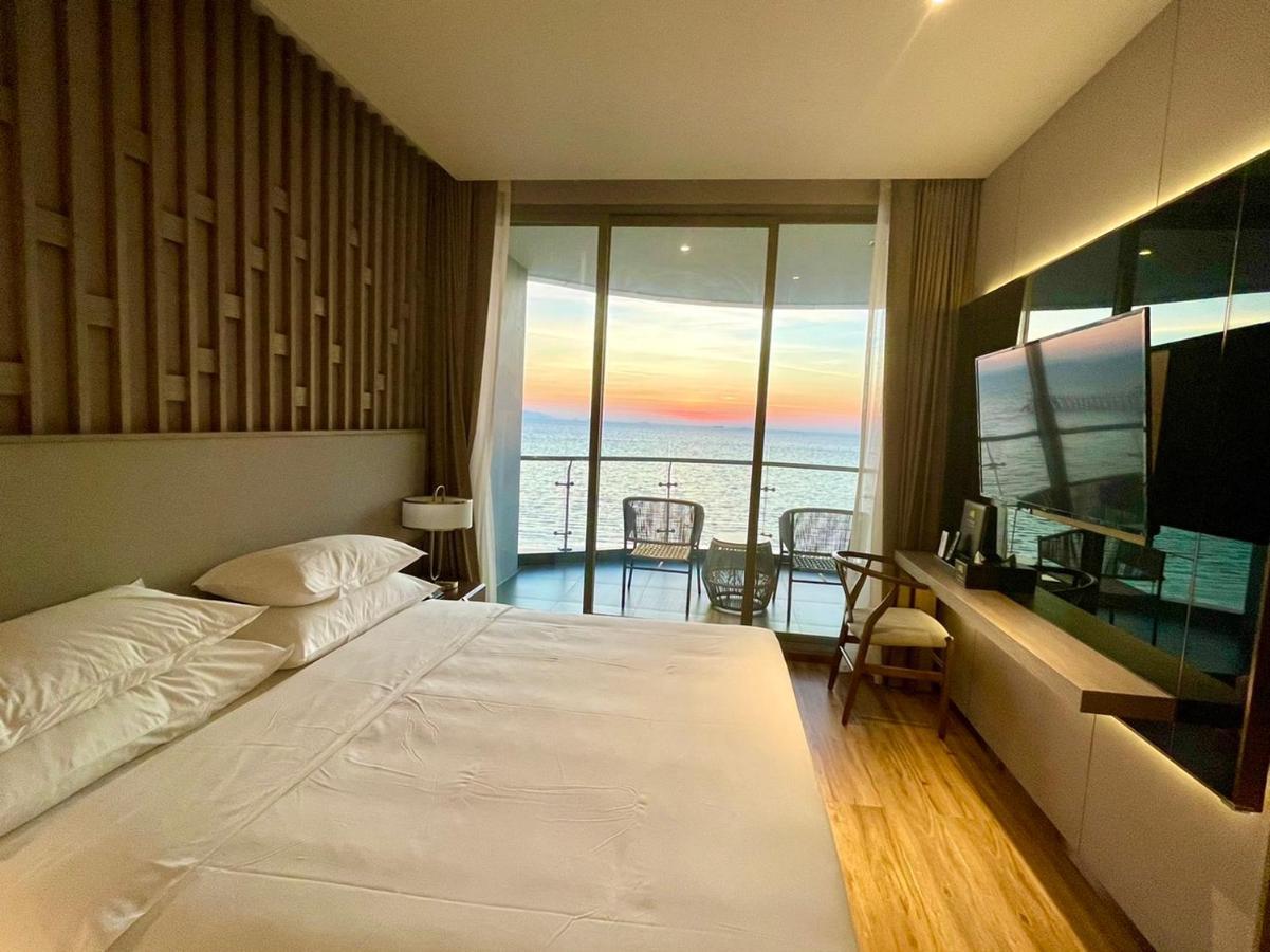 Symphony Of The Sea Hotel Bangsaen Εξωτερικό φωτογραφία