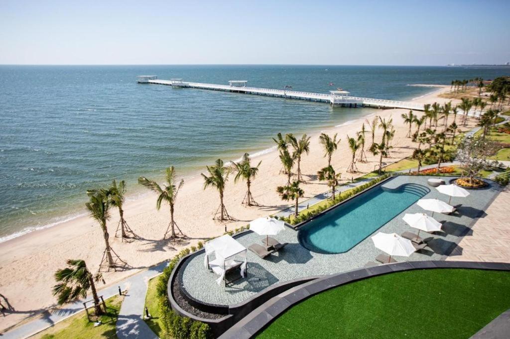 Symphony Of The Sea Hotel Bangsaen Εξωτερικό φωτογραφία