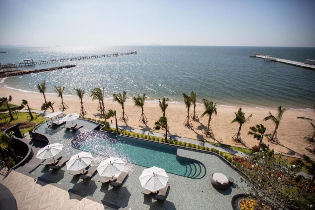 Symphony Of The Sea Hotel Bangsaen Εξωτερικό φωτογραφία